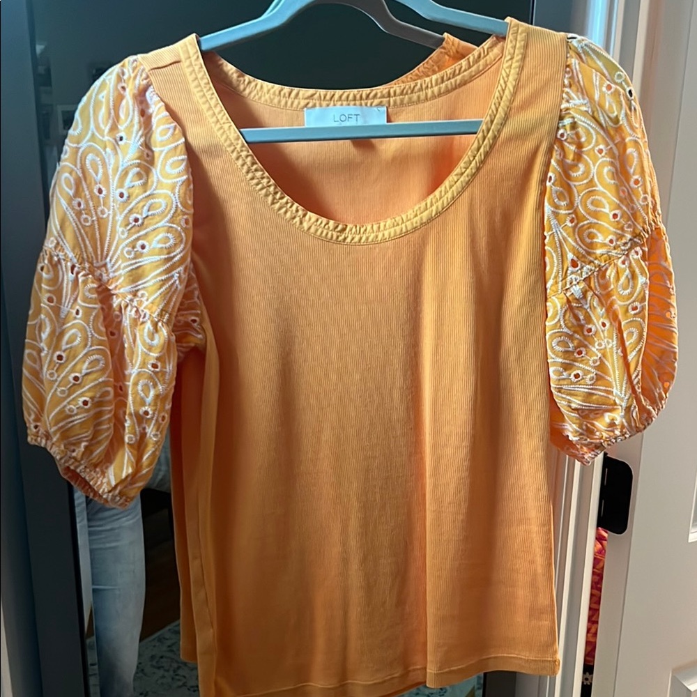 LOFT Women's Orange Puff Sleeve Top